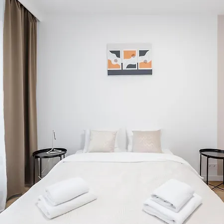 Family Premium Lägenhet Warszawa