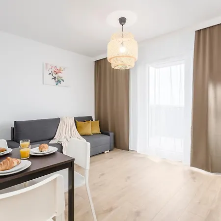 Family Premium * Warszawa